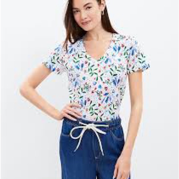 LOFT Tops - LOFT Blue and Pink Fitted Short Sleeve Blouse